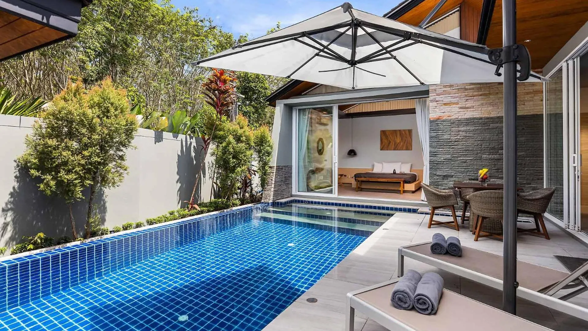 Villa Sunpao Layan Beach