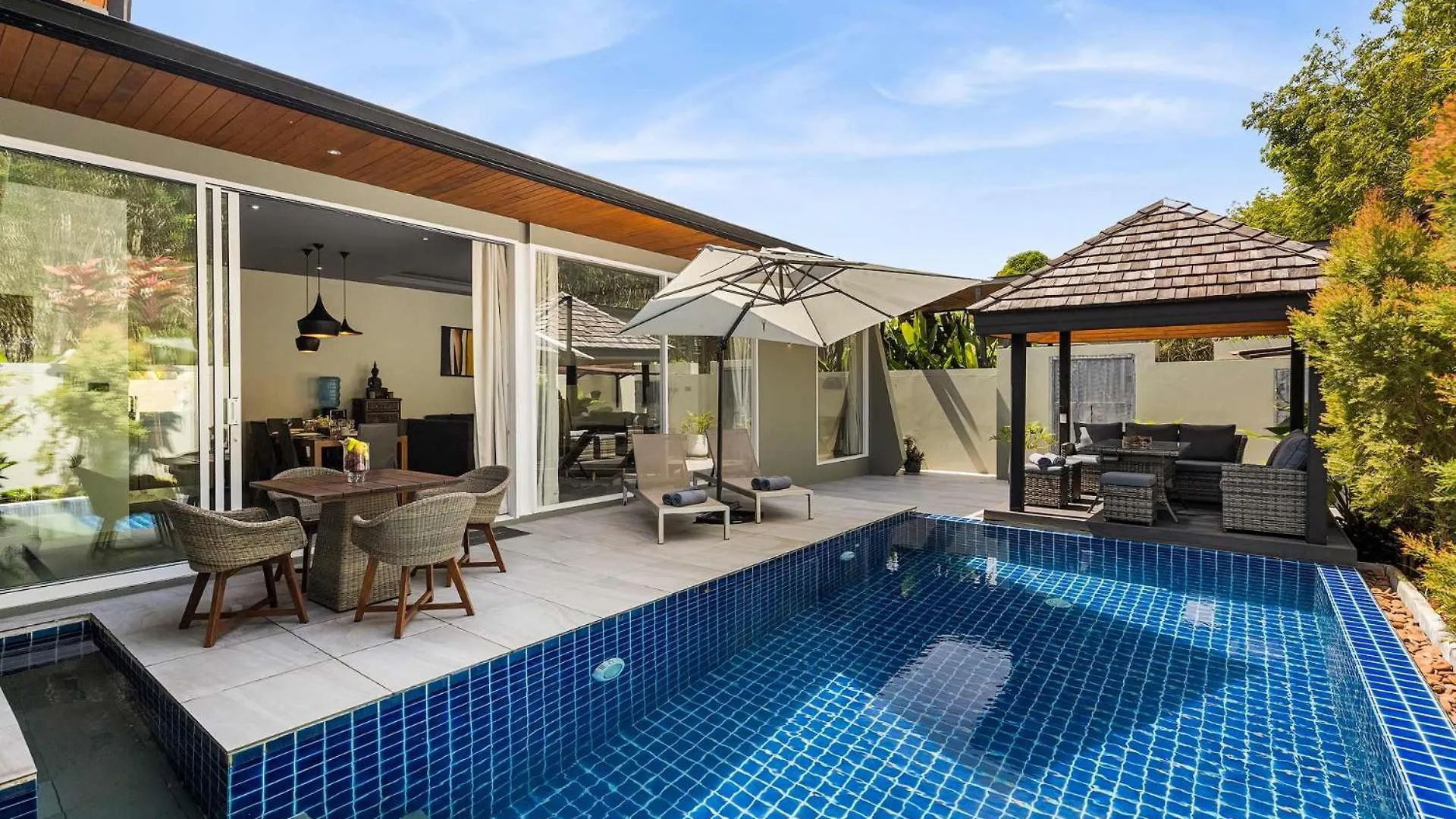 Villa Sunpao Layan Beach