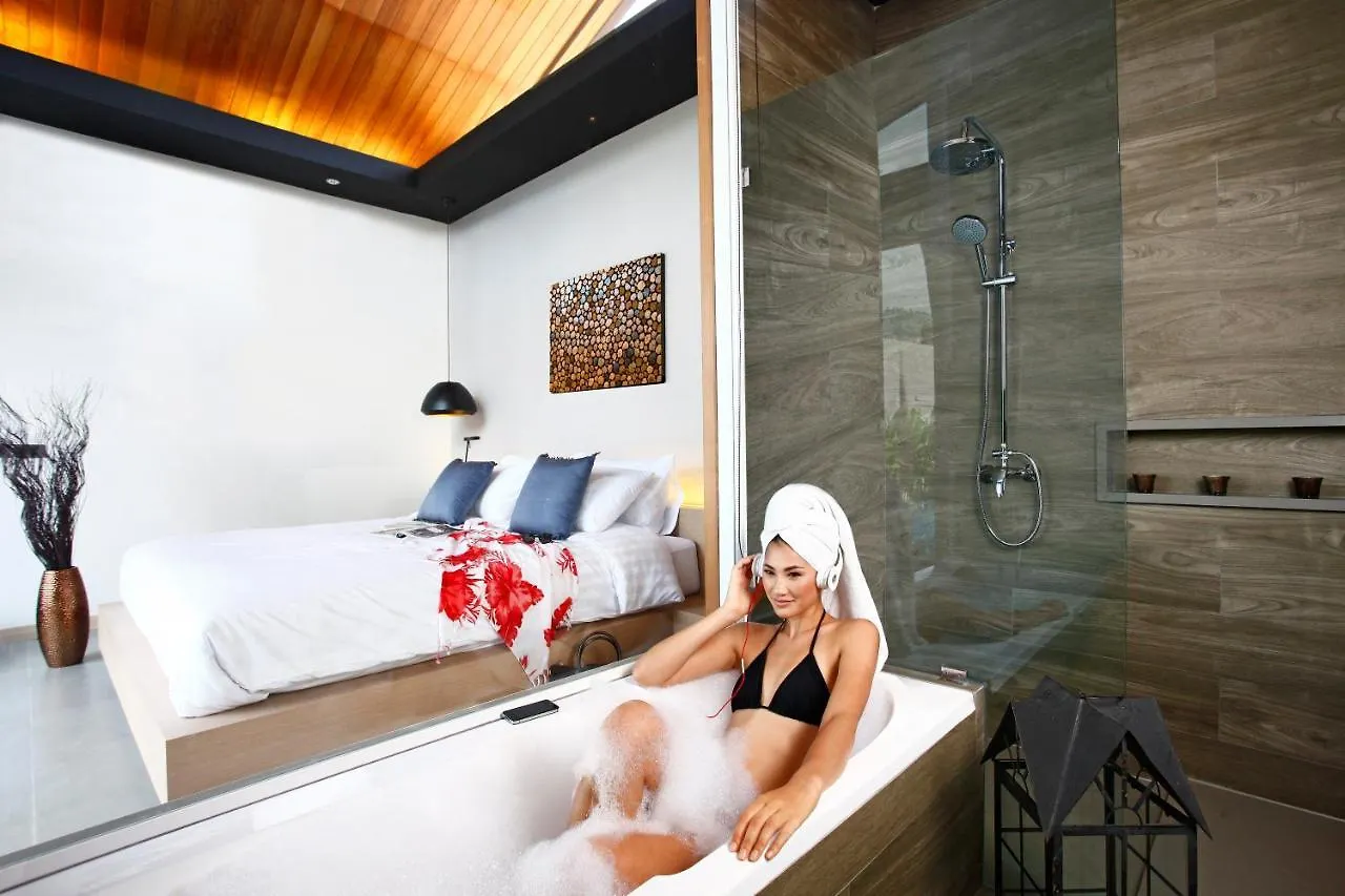 Villa Sunpao Layan Plajı Tayland