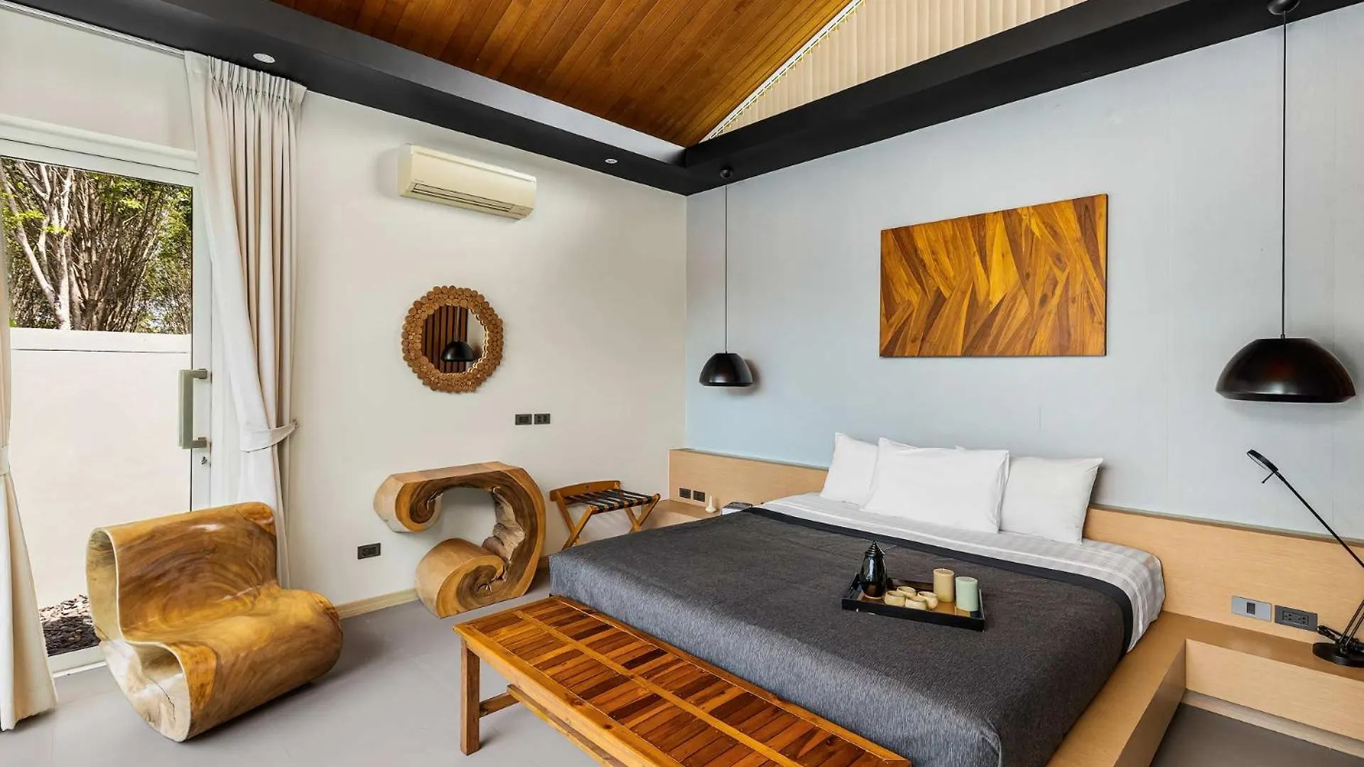 Villa Sunpao Layan Plajı